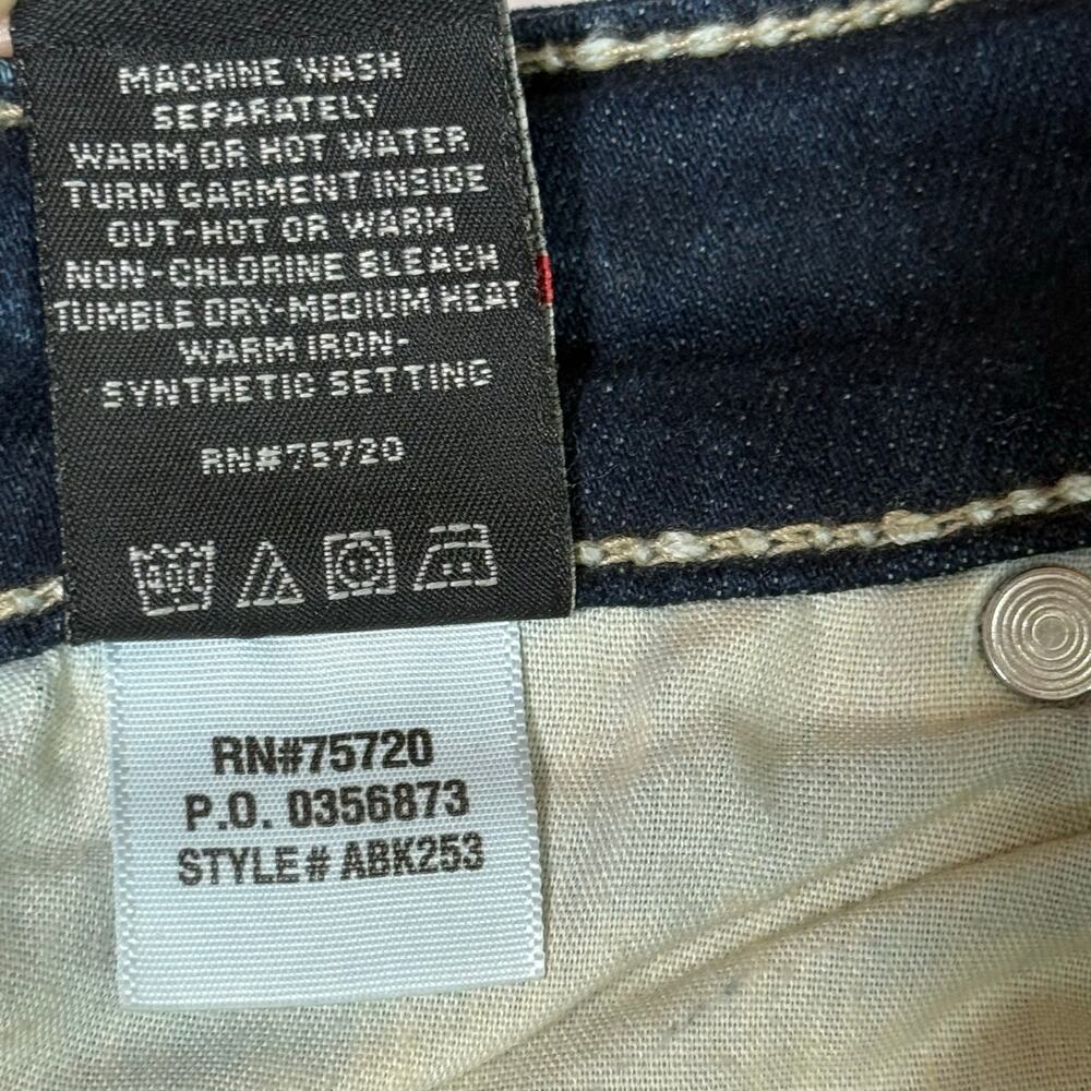 Buckle BKE Sabrina Distressed Stretch Medium Wash Jeans Size 28R   Style# ABK253 - Picture 13 of 15